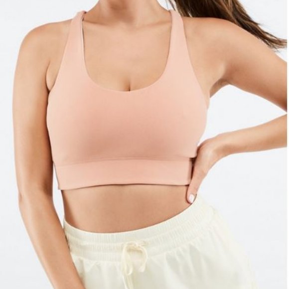 Fabletics On the Run 4-Piece Outfit - Picture 2 of 15